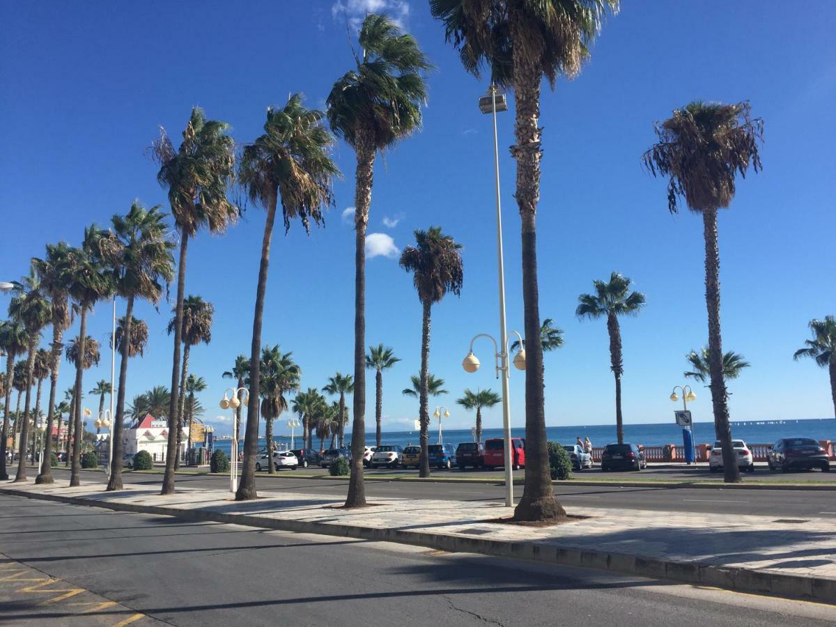 Luxury Beachfront Apartment In Benalmadena Costa Exterior photo
