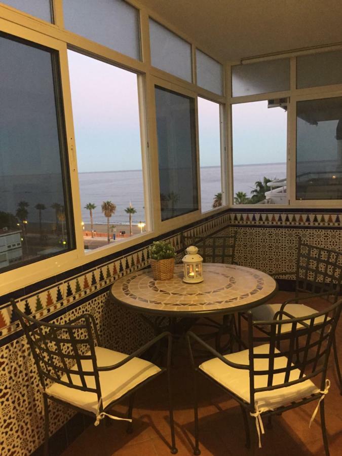 Luxury Beachfront Apartment In Benalmadena Costa Exterior photo