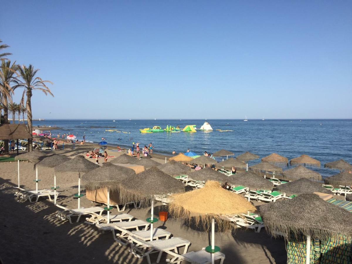 Luxury Beachfront Apartment In Benalmadena Costa Exterior photo
