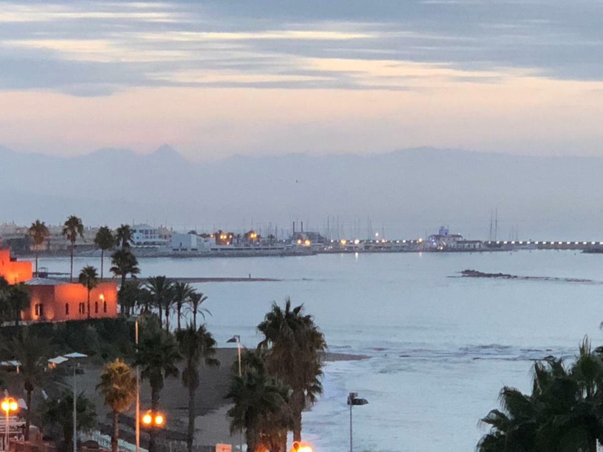 Luxury Beachfront Apartment In Benalmadena Costa Exterior photo
